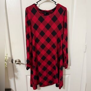 Women’s Size Medium Red Plaid Dress with Accessory